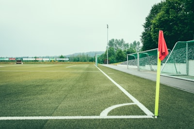 ريالمدريدوليفربوللايفمواجهةأسطوريةبينعمالقةكرةالقدم